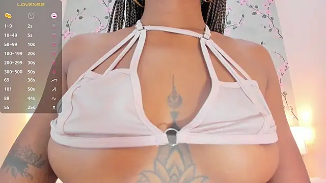 EmmySweett 现场XXX聊天