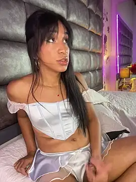 Ashly_Miller élő XXX-chatje