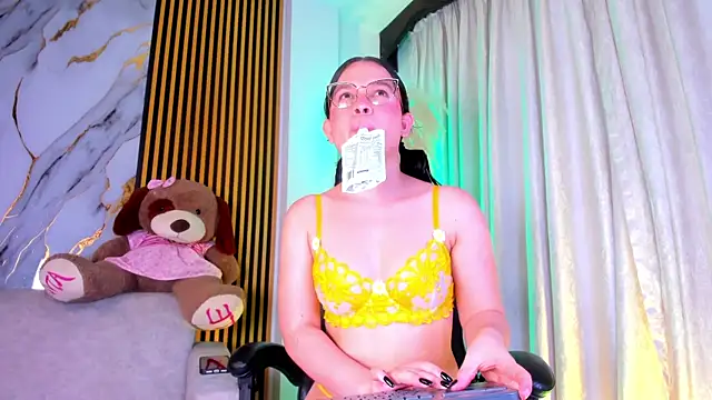 alejagarcia_のライブXXXチャット