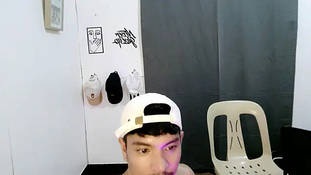 Chat +18 de asian_darlingcummersxXx ao vivo