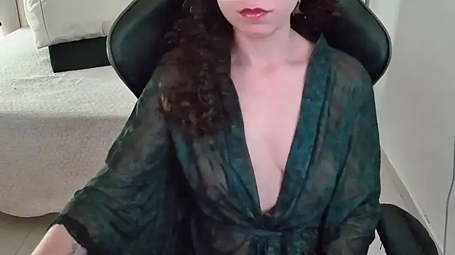 DearArtemis Chat XXX live