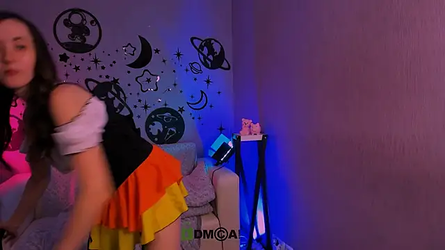 bella_dorn Chat XXX live