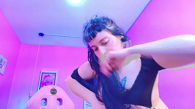 XXX chat uživo modela _sofia_smth_xx