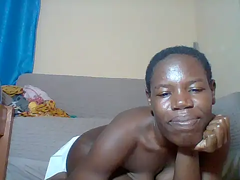 Blacksexyqueen24's Live XXX Chat