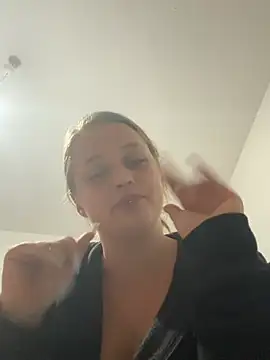 Laylaa_Rose's Live Chat Room