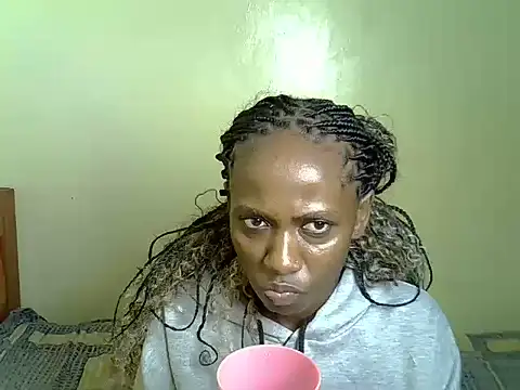 Chat +18 de Pearl_petite ao vivo