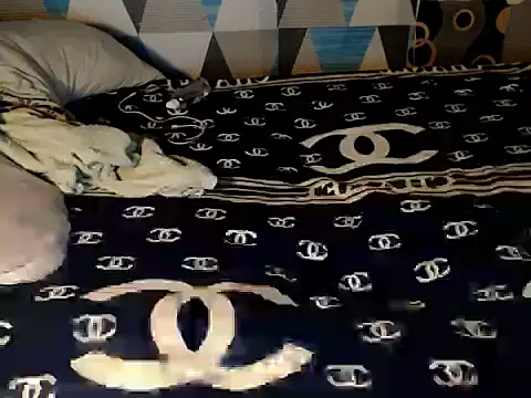 Trish_CurveCock 现场XXX聊天