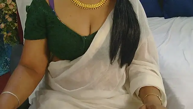 Mallu_Manisha Chat XXX in diretta