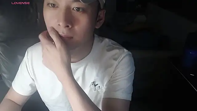 yichen008 现场XXX聊天