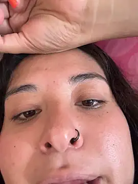 Chat +18 de Nailealipsglossy ao vivo