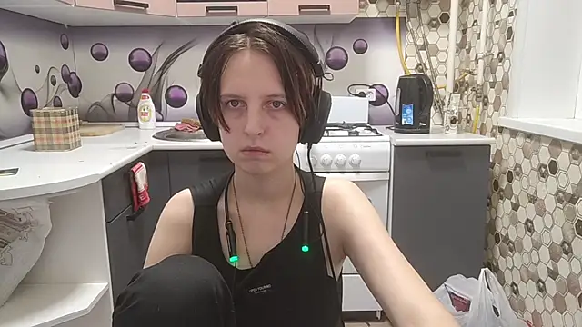 Saranade Chat XXX in diretta