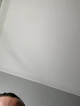 paleron34 Adlı Modelin Canlı XXX Sohbeti