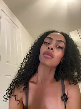 yasmingarcia's Live XXX Chat