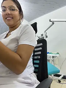 babysaritaa's Live XXX Chat