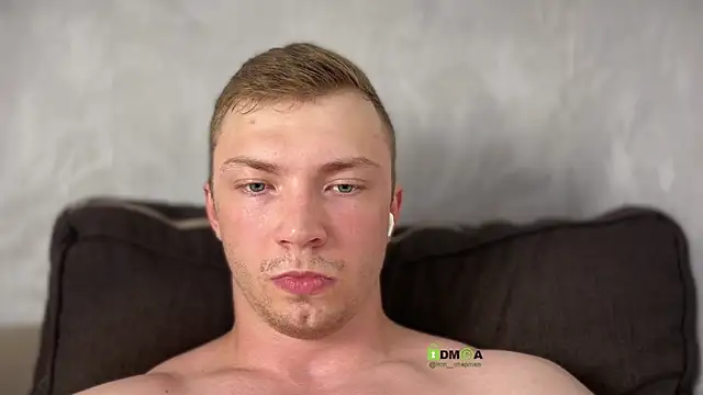 iron__chap webkamerás műsora