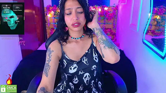 Chat XXX ao vivo de REDHOTTER_