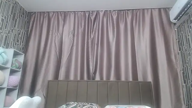 scyrim2 Chat XXX live