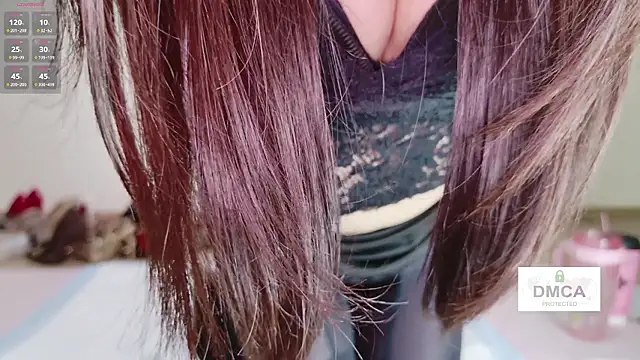 Vicki-66 live XXX chat