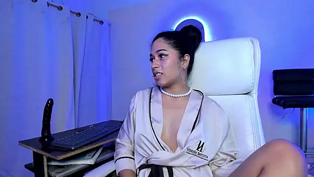Chat XXX ao vivo de Nadia-Monroe