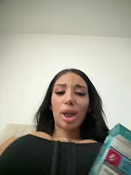 BlueEyes_BB Live XXX-Chat
