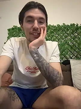 Chat XXX ao vivo de dirty_justin