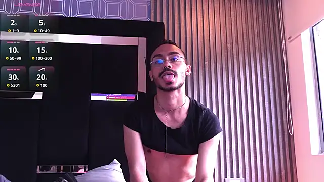 thomas_montiel Chat XXX live
