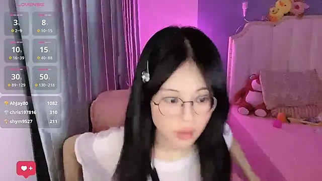 Luna-666's Live XXX Chat