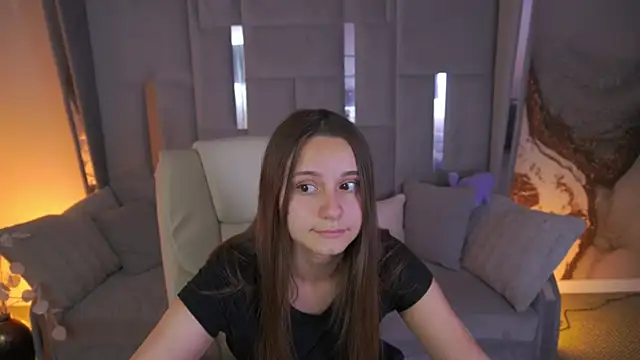 TinyNatalie Live XXX-chat