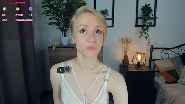 JanettePerro XXX чат на живо