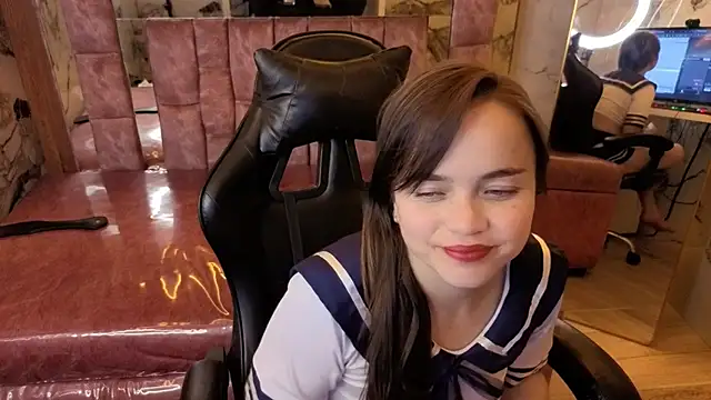 Luxury_11v_ – Naživo XXX chat