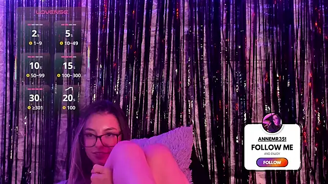 MaryAnneeXOO's Live XXX Chat