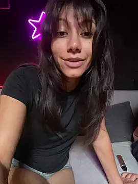 Kiscsillagg live XXX chat