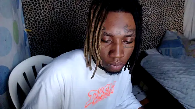 mike_ross11 Show Webcam