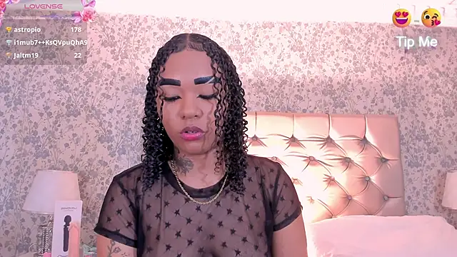 SkylerBloomm 라이브 XXX 채팅