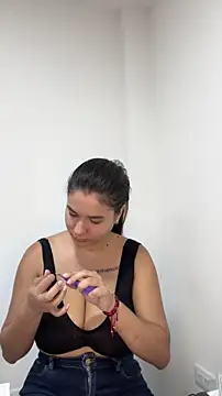 LaiaGomez Live XXX-chat