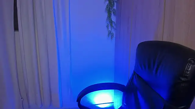 Czat XXX na żywo – Sofira_Fox