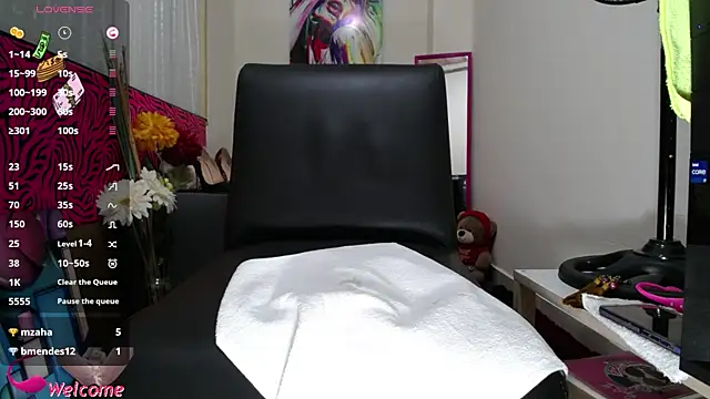 ViickySexy লাইভ XXX চ্যাট