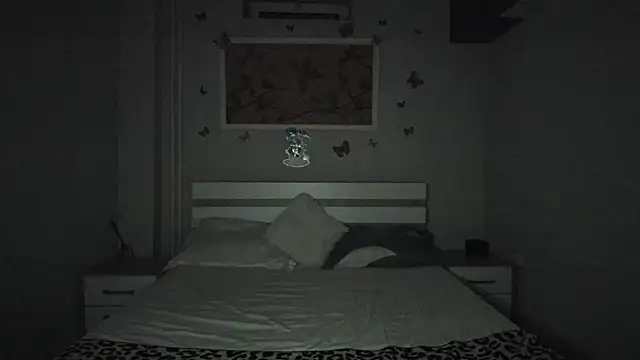 Chat +18 de Rebeka2589 ao vivo