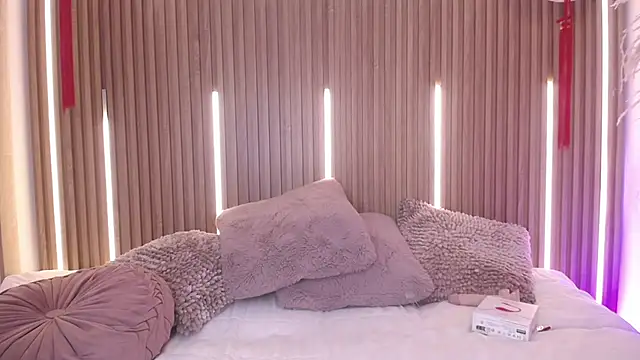 Christine_Wild Chat XXX in diretta