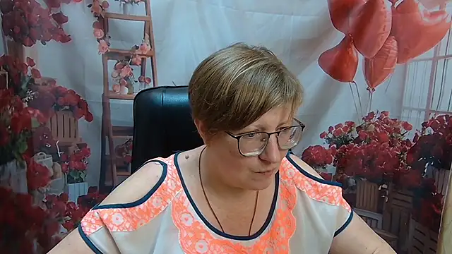 RadaChudna: онлайн-секс-чат