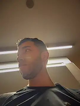 Chatroom XXX en direct de liam_bronw