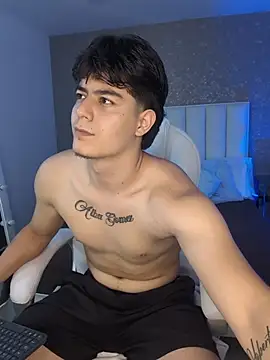 MaxCruz_ Live XXX Chat