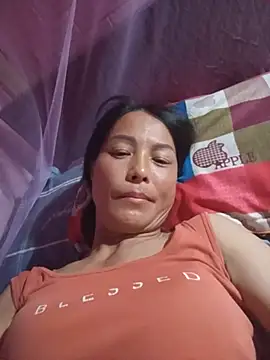 Lily-ly লাইভ XXX চ্যাট