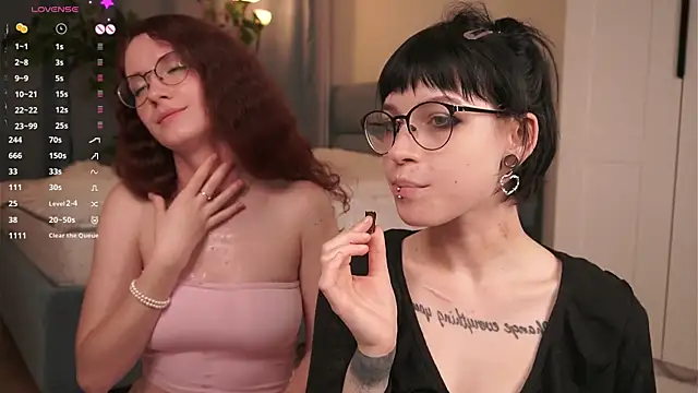 TeaseDealer's Live XXX Chat
