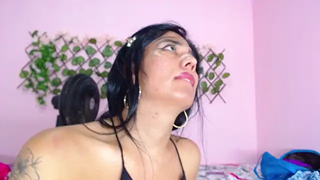 Chat +18 de ZachaTompson ao vivo
