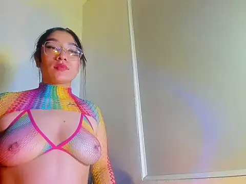AdharaRose_Rs – Live XXX-chat