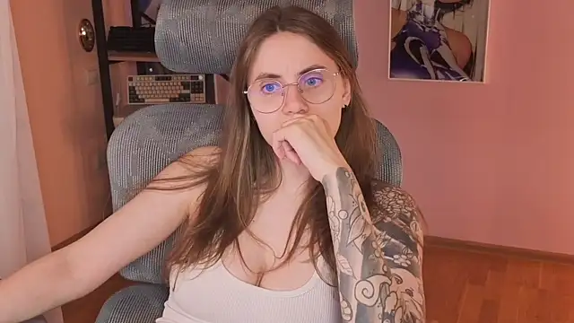_AnnaStark_ – Naživo XXX chat