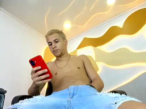 GeorgBelz live XXX chat