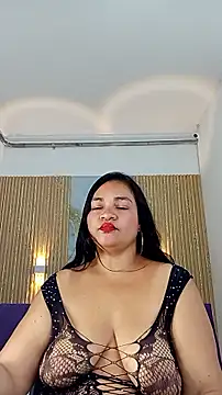Chat +18 de Cloe_35 ao vivo