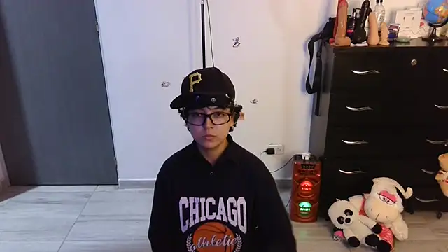 thomascooper7's Live XXX Chat